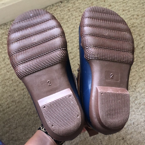 Adrienne Vittadini Girl’s duck boots Size 2 - Picture 9 of 12